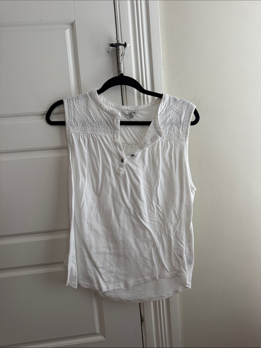 Lucky Brand sleeveless Top